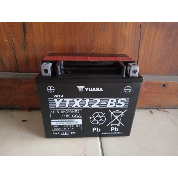 Yuasa YTX12BS Kering Dry Motorcycle Battery