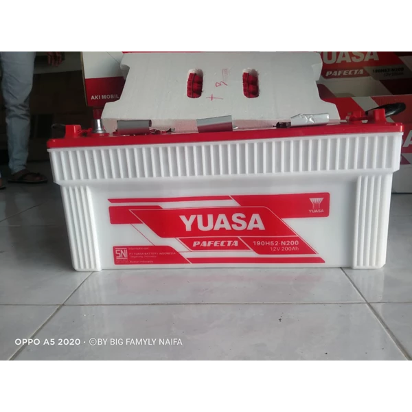 Yuasa N200 Wet Battery 12V 200AH